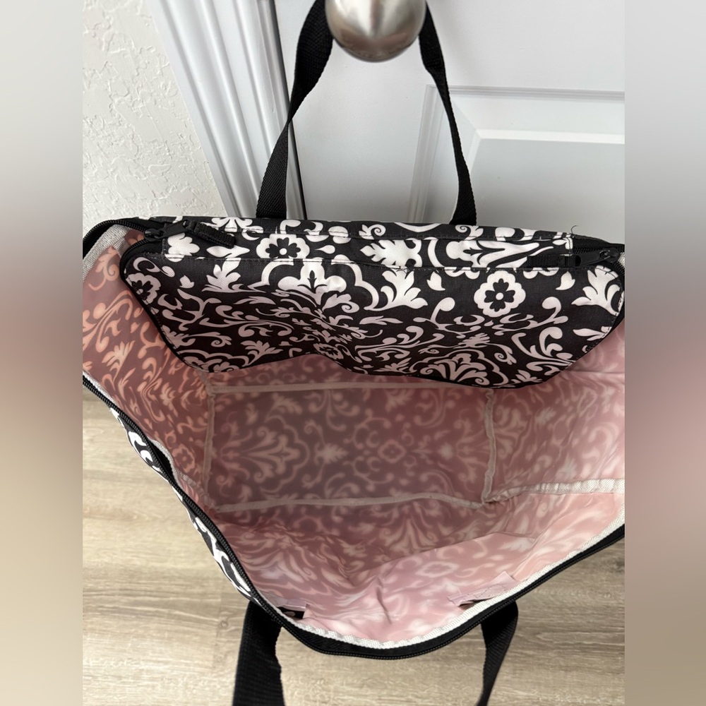Thirty-One Black and White Insert for Large Utility Tote - Picture 4 of 4